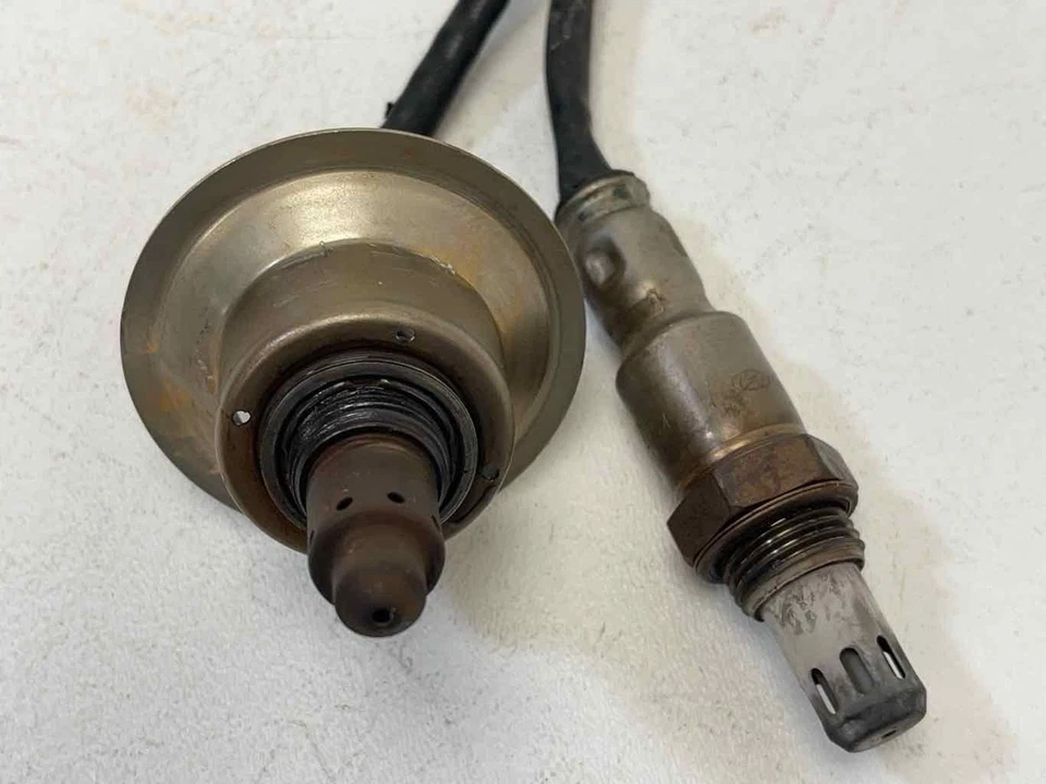 Juego de 2 sensores de oxígeno 392102GBC0 para Hyundai Santa Fe 2019 2020 2,0 L Foto 3 de 4