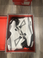 Nike Air Jordan 4 retro  White Cement  (2025)...