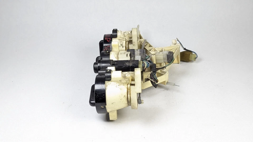 Conjunto de control de clima Mitsubishi Eclipse 1995-1999 aire acondicionado cables de calor perillas OEM Foto 4 de 4