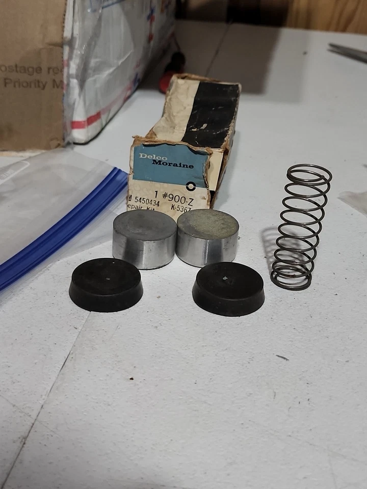 Kit de reparo de cilindro de roda traseira Chevrolet 1937-52 Gm# 5450434 Delco novo na caixa - Imagem 3 de 3
