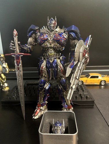 Threezero DLX Transformers The Last Knight Nemesis Prime + EMP Studio Head - Picture 2 of 2