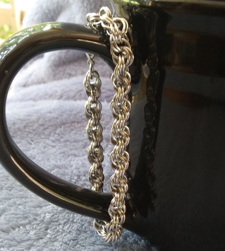 Double Spiral 20-gauge Handmade Chainmaille Bracelet - Picture 4 of 4