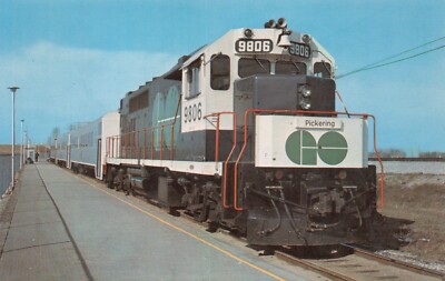 GO 9806 At Eastern Terminal Pickering Ontario Vtg Postcard CP348