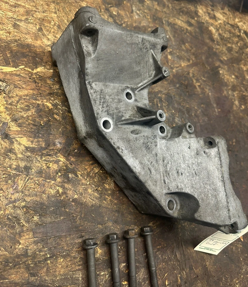 97-02 Ford Econoline VAN Super Duty 7.3L suporte F7TE-19E708-BA para E350 fabricante de equipamento original - Imagem 4 de 4