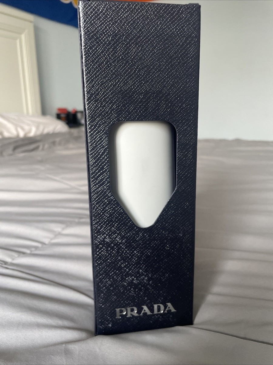 PRADA 2D84 ホワイトボトル PRADA プラダ ステンレススティールウォーターボトル 500ml