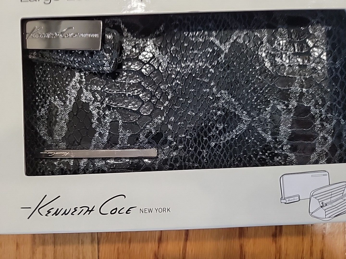 Kenneth Cole Black Python Large Leather Zip Around Clutch Wallet