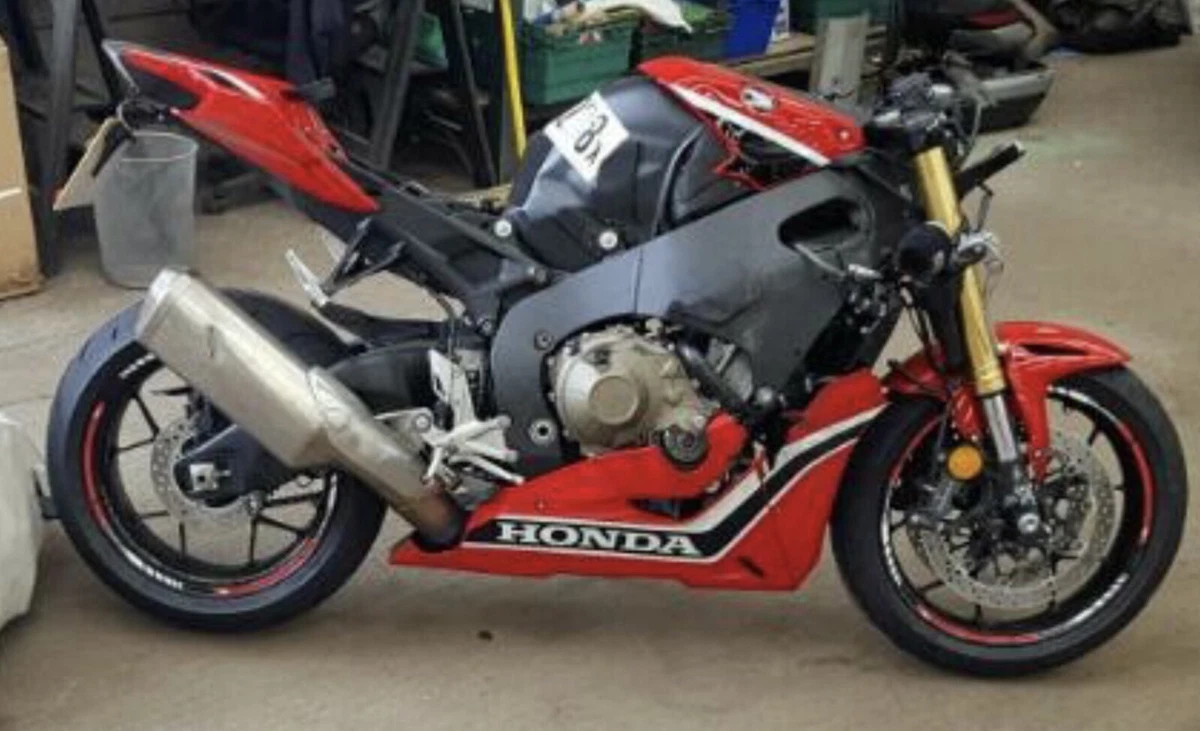 HONDA CBR1000RR FIREBLADE 2017 2018 REAR FAIRING COWL TRIM New Model