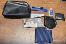 TUMI for Delta Black Amenity Kit Small Zippered Soft Travel Case Toiletry -lot a