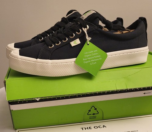 Cariuma Sneakers OCA Low Black Canvas w/ Black Laces Unisex US Size M 8/W 9.5 - Picture 3 of 8