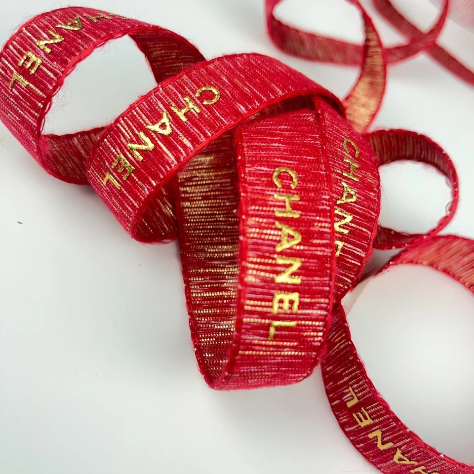2 Yards of Chanel LE Red-Gold Holiday Gift Wrap Ribbon 100% New & Authentic - Image 2 of 4