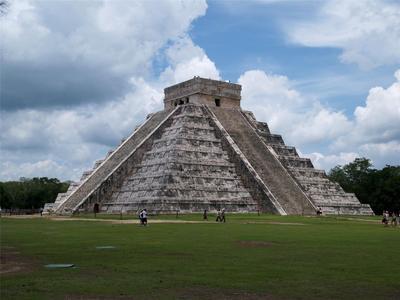 CHICHEN ITZA GLOSSY POSTER PICTURE PHOTO mexico maya clouds grass decor nice 717