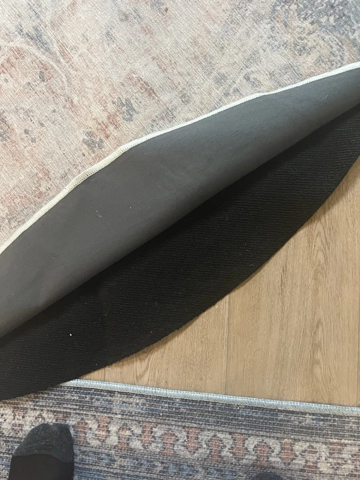 Adeline Ivory Opal Resistente 6' Redondo con Alfombra Lavable a Máquina y Acolchado Foto 4 de 4