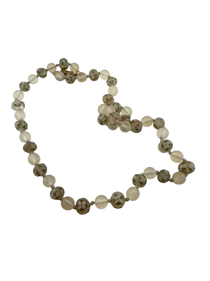 Vintage Agate Stone Beaded Necklace Gray White Round Natural Gemstone Jewelry - Image 4 of 4
