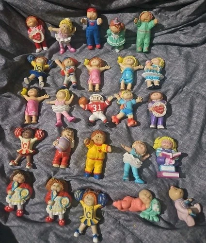 Vintage 1980's Cabbage Patch Kids Mini Figures PVC Figurines Lot of 15 Hong Kong