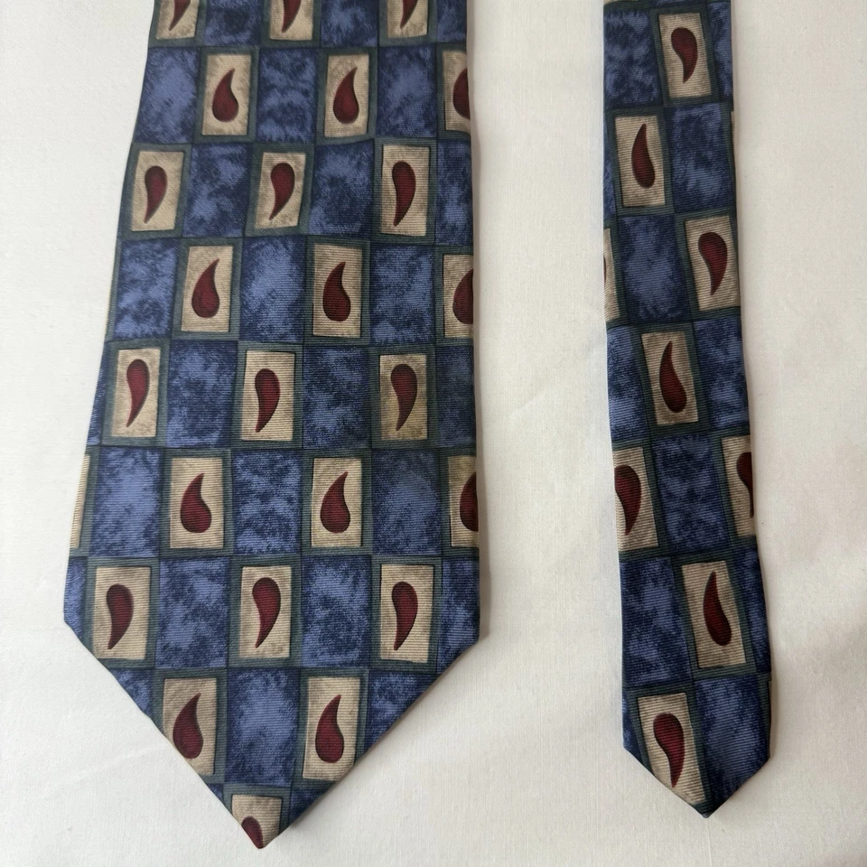 Corbata Barrington Vintage Para Hombre 100% Seda Italiana Hecha en EE. UU. Azul Geométrica Foto 4 de 4
