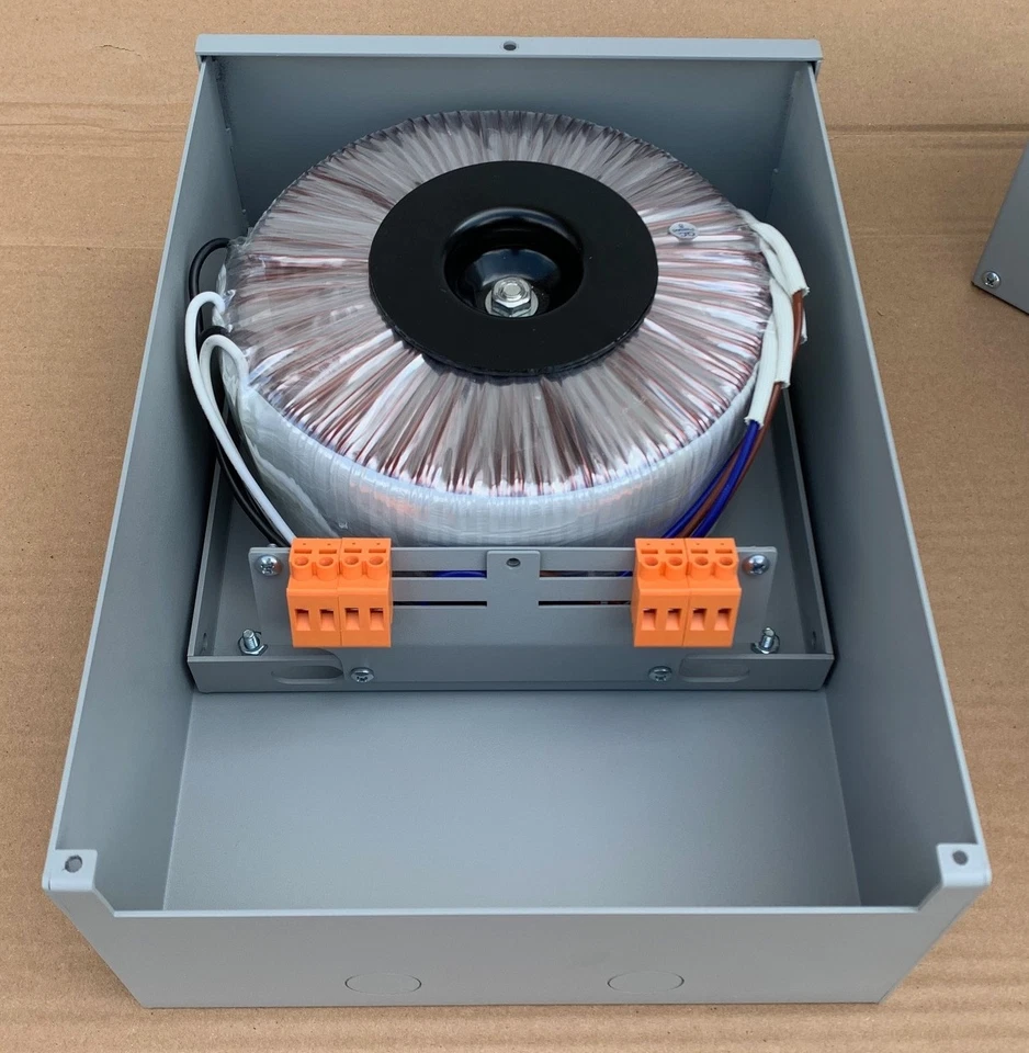 Wall Mount 10kVA 277V to 240V Autotransformer Step Down WM-15D240 Antek - Image 3 of 4