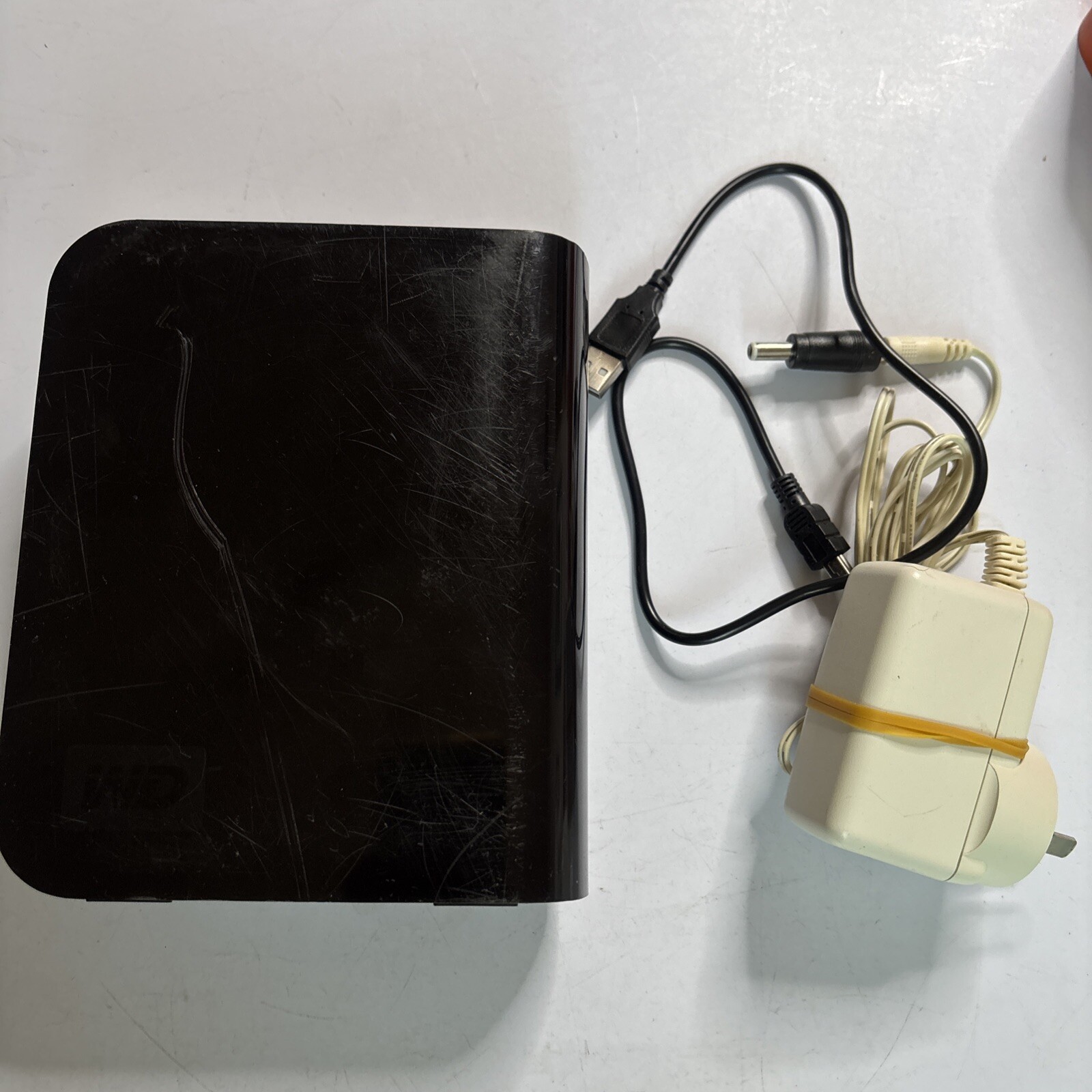 Western Digital External Hard Drive WD3200H1U-00 320GB USB 2.0-image