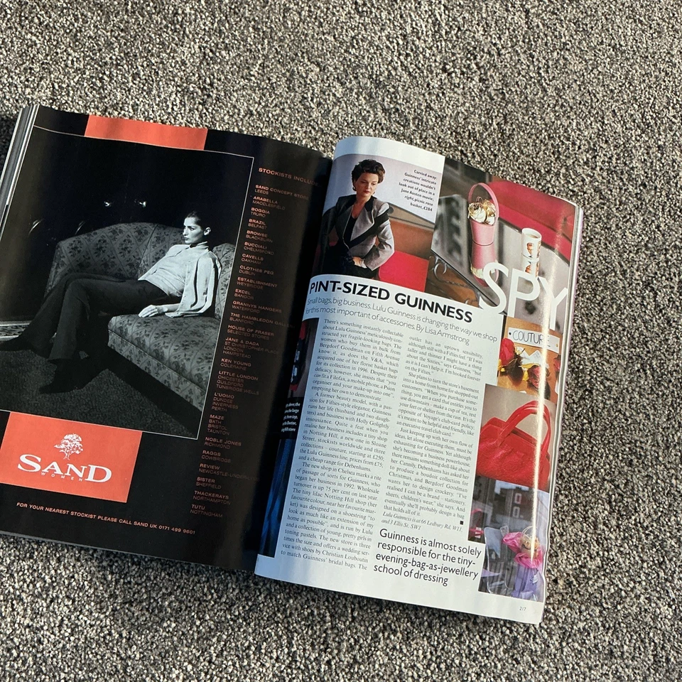 VOGUE UK Magazine November 1998 - Cover Kate Moss - Vintage British Fashion Foto 4 de 4