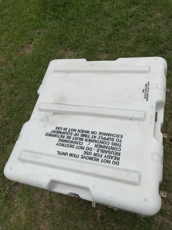 Pelican Hardigg Case 25x24x13" White Waterproof Storage Footlocker VGC