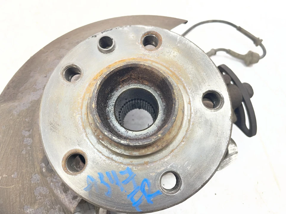 ✅ 97-01 OEM Volkswagen Eurovan GLS Front Right Passenger Side Spindle Knuckle - Image 4 of 4