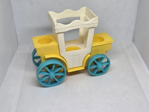Vintage Fisher Price little people Royal Coach/carriage for Castle