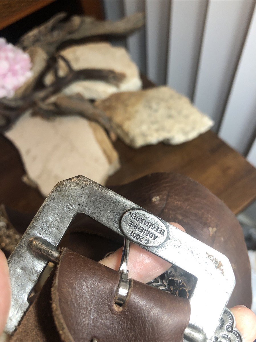 コンチョベルトサンドキャスト ピューター ADRIENNE TEE GARDEN Vintage 2001 ADRIENNE TEEGUARDEN Silver Pewter Concho Brown