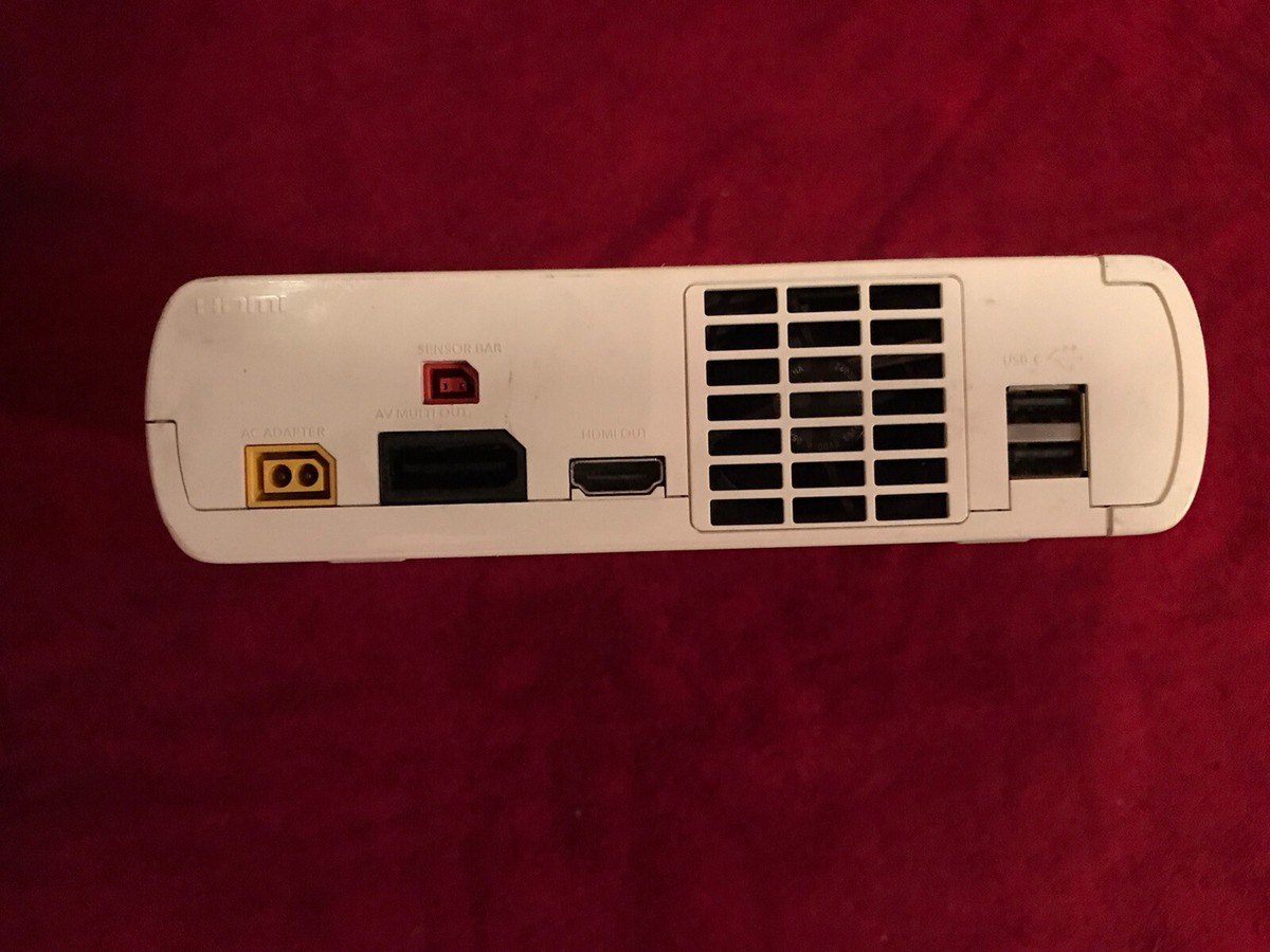 Wii U本体BASIC　SET8GB s-l400.jpg