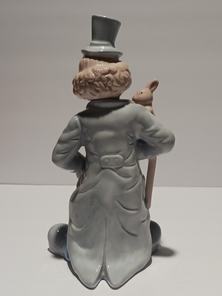Vintage Porcelain HOBO CLOWN with Bunny Rabbit Figurine - Lladro Style ...