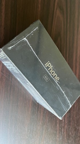 Apple iPhone 1st Generation Factory Sealed - 8GB - Afbeelding 3 van 7
