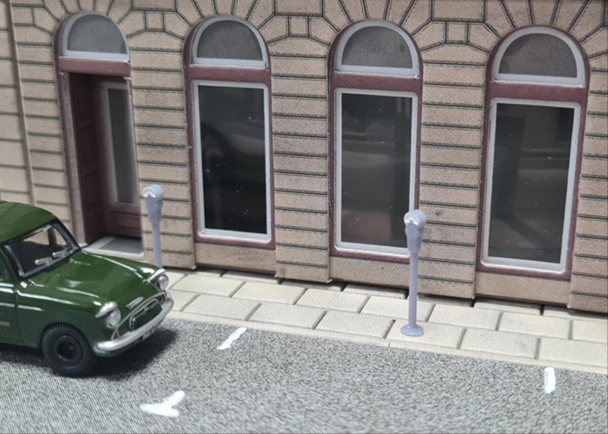 Gaugemaster GM471 Pre-Built Parking Meters x 6 Model Railway OO Gauge