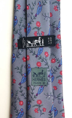 HERMÈS Paris orig. Vintage Krawatte 7185 UA 100% Seide grau Tauben Blütenranken