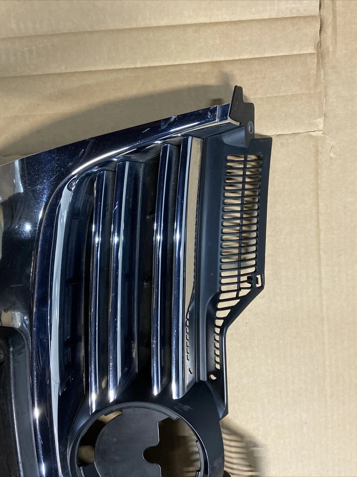 Parachoques delantero cromado para Volkswagen Jetta MK5 2005-2010 1K5853653 FABRICANTE DE EQUIPOS ORIGINALES Foto 3 de 4