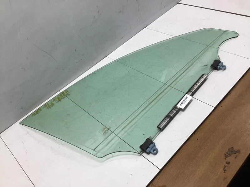 Lexus IS250 2006 2013 puerta del pasajero delantero derecho vidrio OEM+ Foto 3 de 4