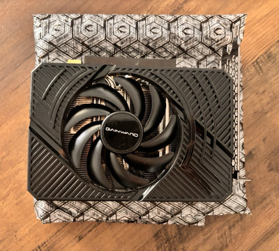 Gainward AMD Radeon RX 560 Grafikkarte Single-Fan HDMI DP DVI-D