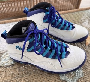 Size 11 Jordan 10s semi good condition willing to adjust price Jordan 10 Retro I main image 2