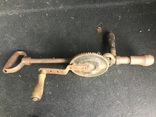 VINTAGE Hand Drill VICTOR No 744-  19  EGGBEA...