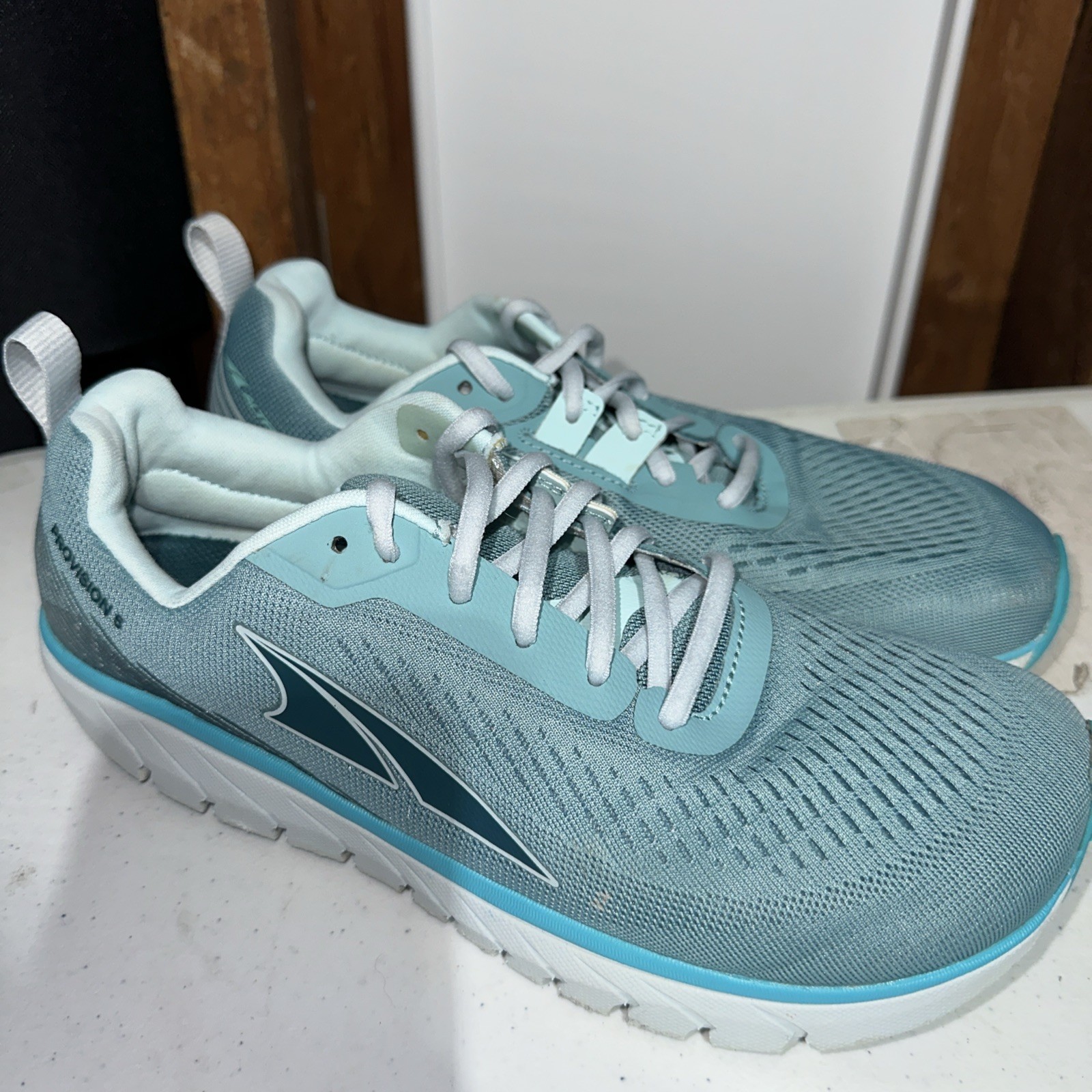 Altra Provision 5 Trail Running Shoes Women’s Size 8.5 Blue