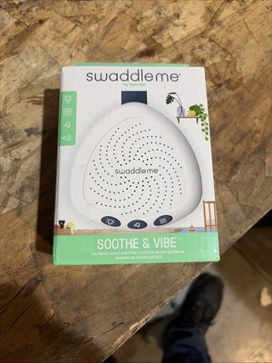 SwaddleMe by Ingenuity Soothe & Vibe/NEW