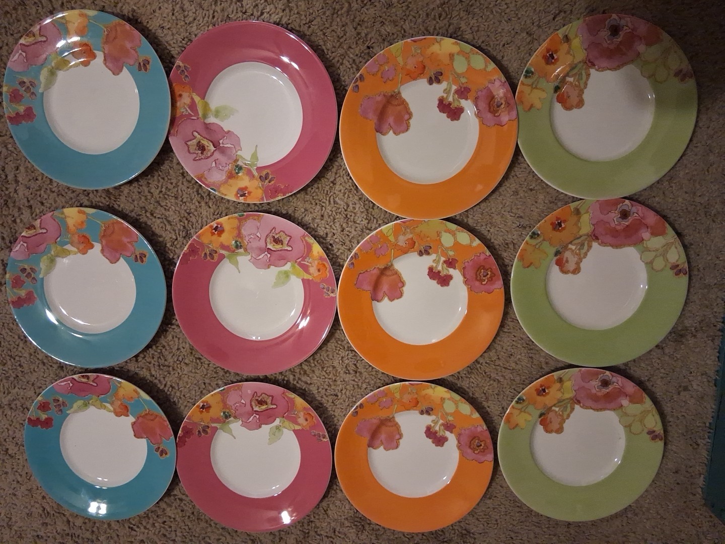 : Lenox Floral Fusion Stephanie Ryan 7.5 inch Salad Plates / Desert Pie Plates