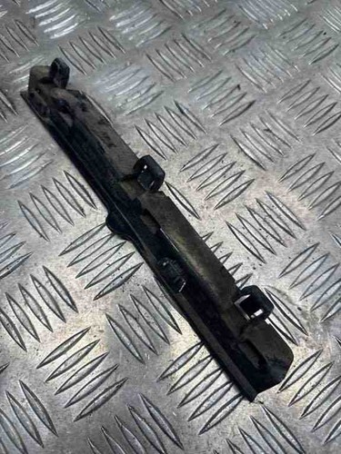 BMW X1 E84 Kotflügelhalter vorne rechts 2991496 2.00 Diesel 130kw 2011 30499969