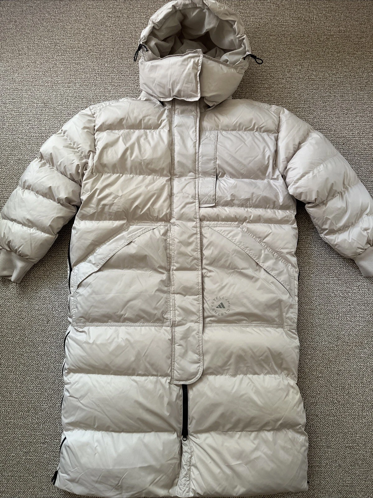 Stella McCartney — ADIDAS STELLA MCCARTNEY PUFFA JACKET SIZE L NEW