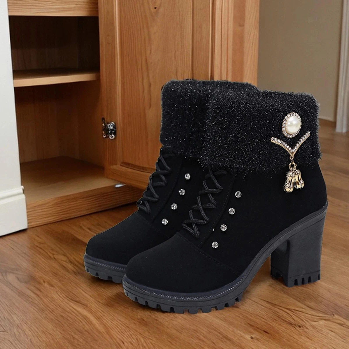 Short winter boots with best sale zipper