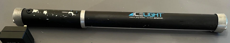 Jerry Ghionis Ice Light  Westcott Wrap Around Handheld Dimmable LED~Photography - Image 4 of 4