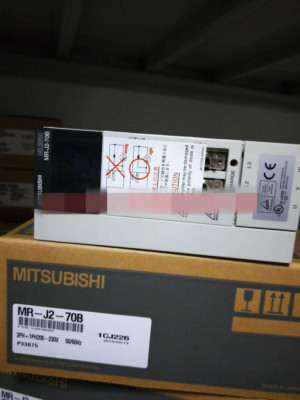 1PC MITSUBISHI AC SERVO DRIVER MR-J2-70B MRJ270B NEW