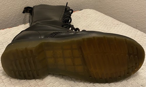 Dr Martens 1914 Black Smooth Leather Tall Boots Size 9 Womens - Picture 15 of 15