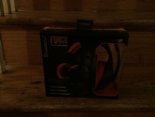 Force Stereo Gaming Headphones With Microphone In Black And Red