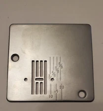 Needle plate For Yamata Feiyue FY811 home sewing machine (store LOC n45L p3)