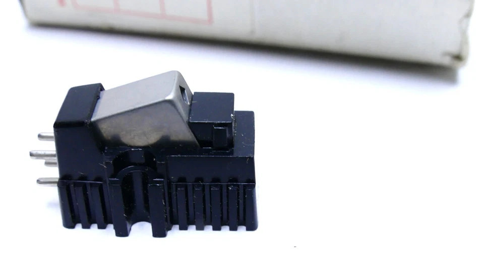 Sharp RP-1 Cartridge Zcart-116, Turntable Cartridge, Vintage HiFi Component I996 - Image 3 of 4