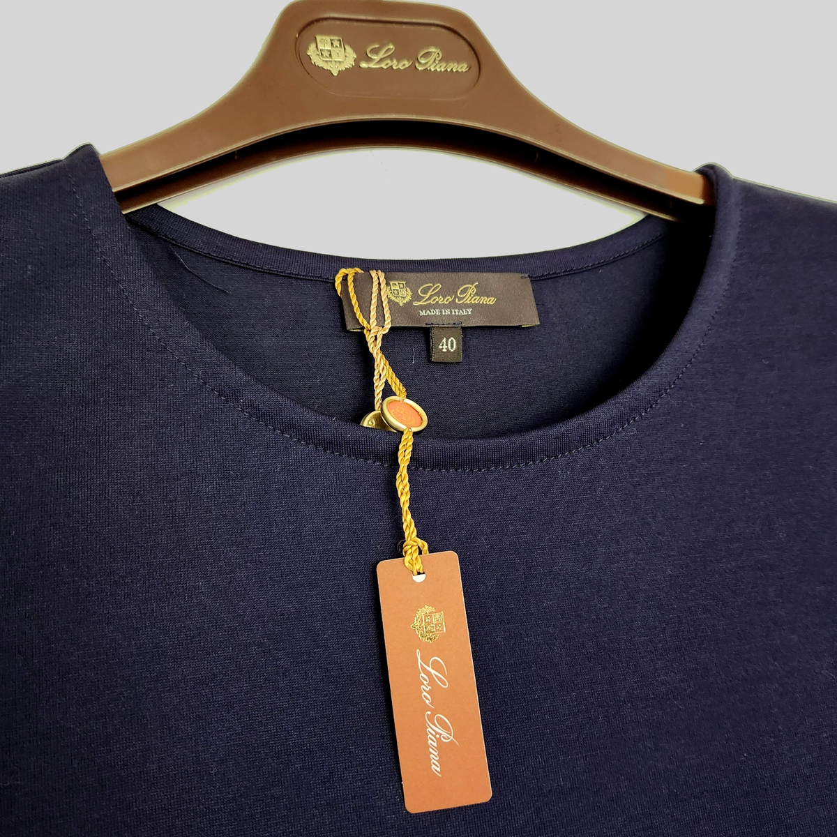 Loro Piana Navy Blue Women's Crew Neck Cotton T-Shirt EU 40 MSRP