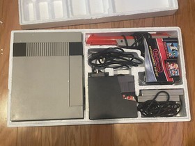 Nintendo NES Action Set Console w/ Super Mario Bros Game